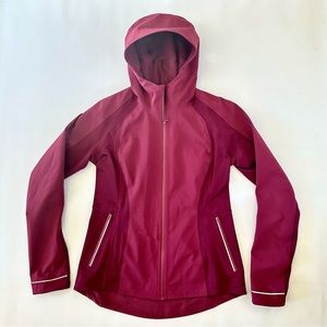 Lululemon Cross Chill Hooded Zip Up Waterproof Jacket (measures to be a size 6)